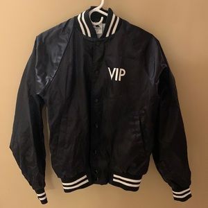 Keith urban graffiti u album vip black and white jacket size adult small